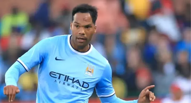Lescott Sezon Sonuna Kadar Sunderland'de