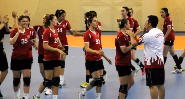 Hentbol: Hazırlık Maçı