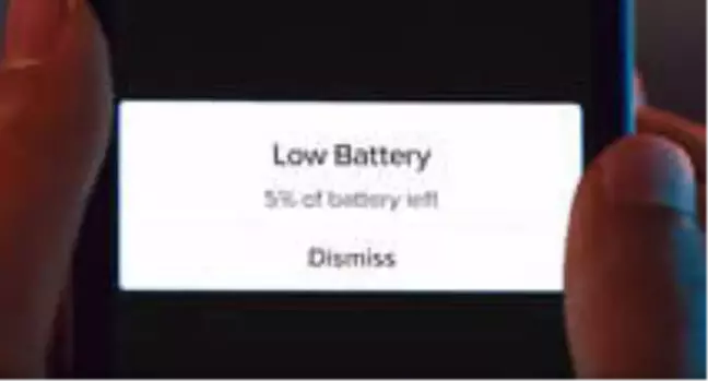 Samsung Batarya Ömrü ile Dalga Geçtiği Tanıtım Videosu Yayımladı