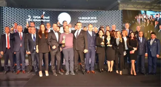 İstanbul Ekonomi Zirvesi Altın Değerler Ödülleri Sahiplerini Buldu