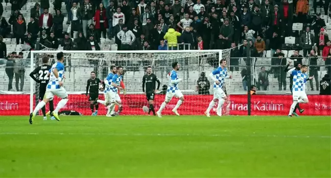 Ziraat Türkiye Kupası: Beşiktaş: 2 - BB Erzurumspor: 3 (Maç sonucu)