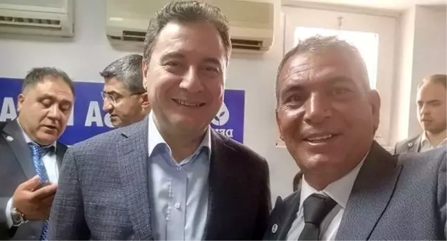 Eski Bakan Kavaf'ın Manisa'dan aday gösterilmesi istifaları beraberinde getirdi