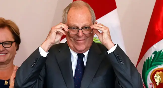 Peru, Venezuela'daki Büyükelçisini Çağırdı