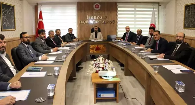 Van'da 2024 yılı ilçe müftüleri toplantısı