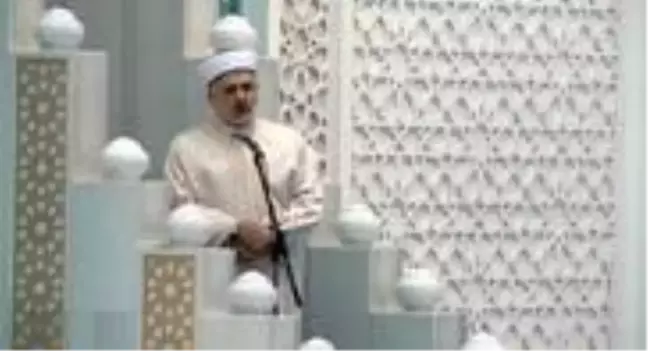 Ahmet Hamdi Akseki Camii'nde temsilen cuma namazı kılındı