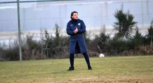 Bursaspor'da Tamer Tuna ile yollar ayrıldı