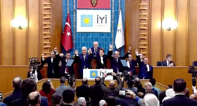Efeler Belediye Başkanı Mehmet Fatih Atay İYİ Parti'ye katıldı