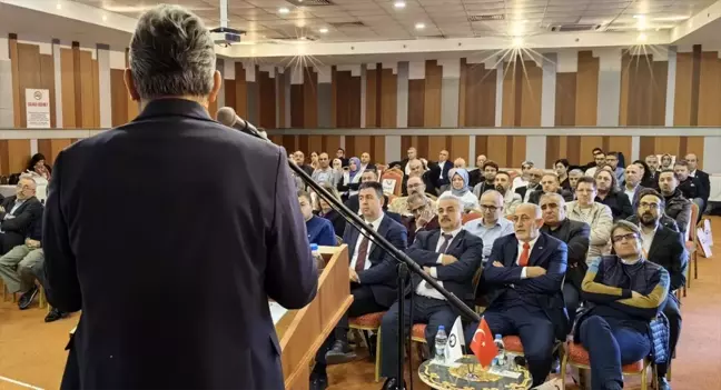 İzmir'de Mali Müşavirler Dijital Dönüşümü Ele Aldı