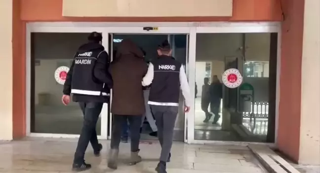 Mardin'de Uyuşturucu Operasyonu: 5 Torbacı Tutuklandı