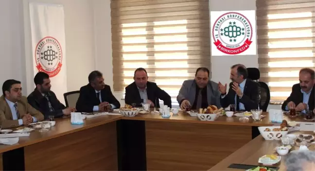 Yavilioğlu Erzurum'lu İş Adamları ile Buluştu.