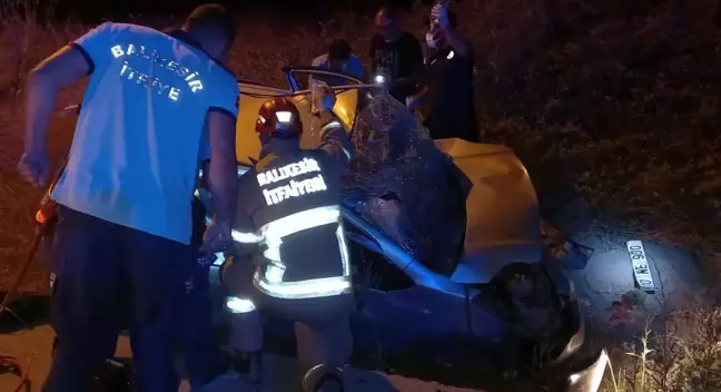 Balıkesir'de iki otomobil çarpıştı: 5 yaralı