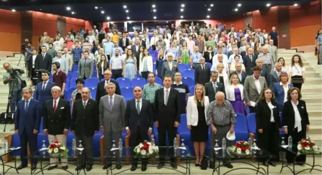 Isparta'da 'Demirel'i Anmak ve Anlamak' Paneli