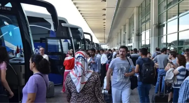 Otobüs Biletlerinin Yüzde 80'i Tükendi