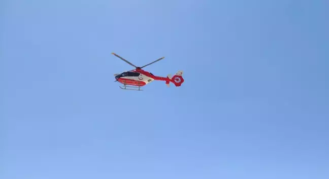 Konya'da ambulans helikopter aort damarı yırtılan hasta için havalandı