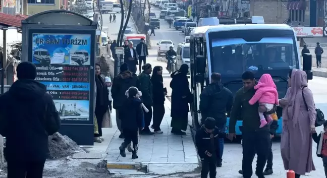 İran'da 3.6 Büyüklüğünde Deprem, Hakkari'de Hissedildi