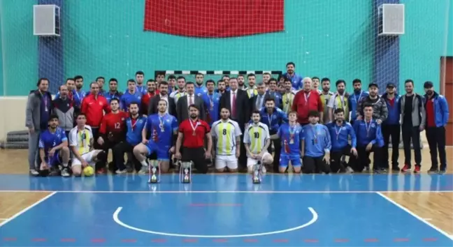 Dpü Erkek Hentbol Takımı Namağlup Şampiyon Oldu