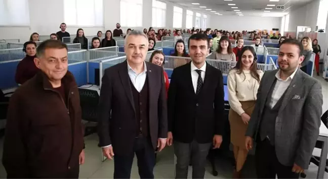 Mustafa Savaş;