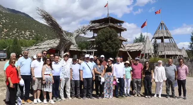 DEİK Başkanı Nail Olpak, Burdur'da Basın Sohbetleri etkinliği düzenledi