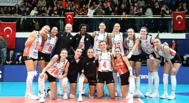 Eczacıbaşı Dynavit, Fransa'da Levallois'u 3-0 Yenerek Galip Geldi