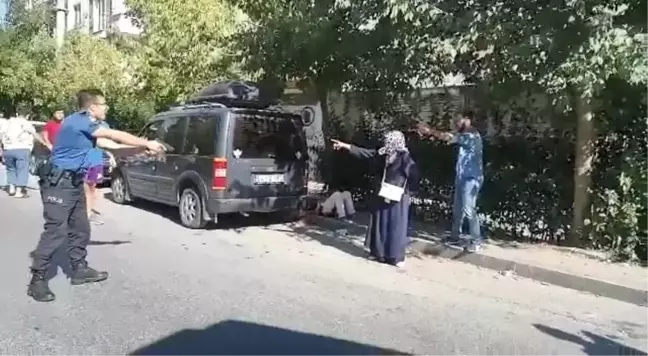 2 komşusunu bıçaklayarak öldüren anne ve oğlunun suç dosyası kabarık çıktı