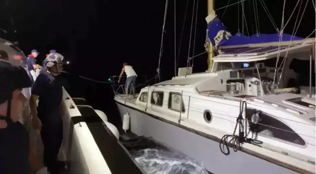 Datça Açıklarında Yelkenli Teknedeki Düzensiz Göçmenler Yakalandı