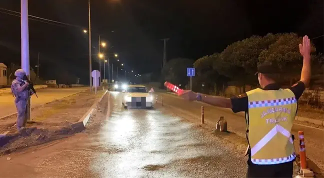 Van'da Yerli Radarla Gece Denetimi: 84 Araçta Cezai İşlem