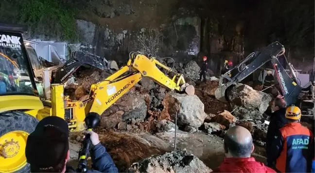 Heyelan bölgesinde akaryakıt istasyonuna ruhsatı kim verdi?