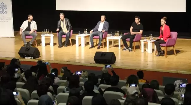 Dağ 2' Filmi Oyuncuları, Söyleşide Seyircisiyle Buluştu