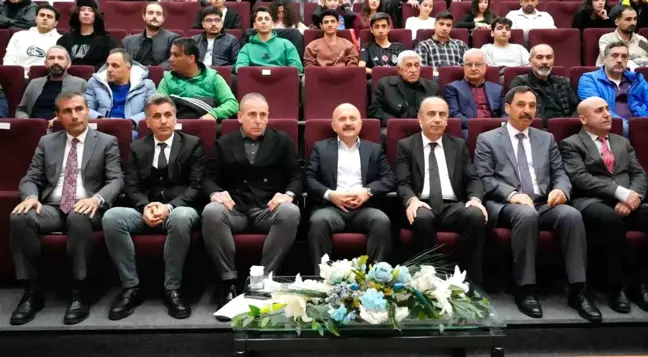 Adıyaman Üniversitesi'nde Futbolda Yeni Trendler ve Liderlik Söyleşisi