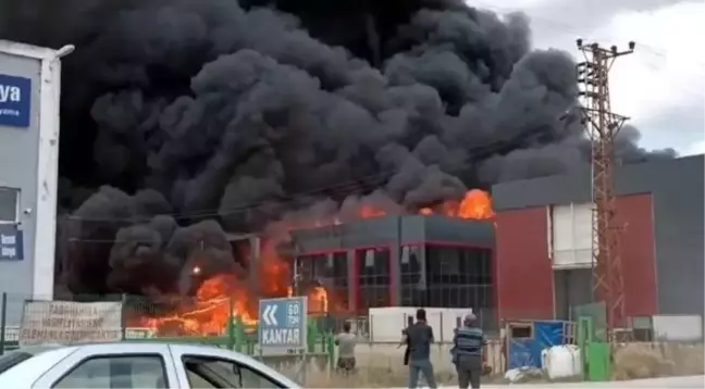 Çerkezköy'de Kimya Fabrikasında Yangın Çıktı