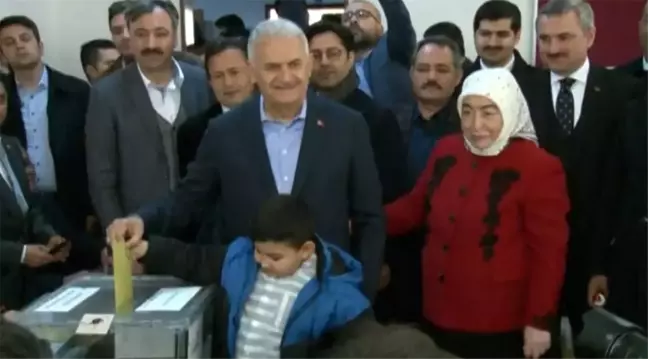 Binali Yıldırım Oyunu Kullandı