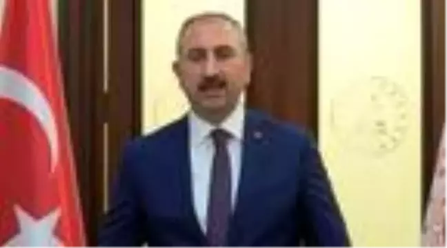 Bakan Gül: Bayramdan sonra tedricen tüm uygulamalar yumuşatılacak