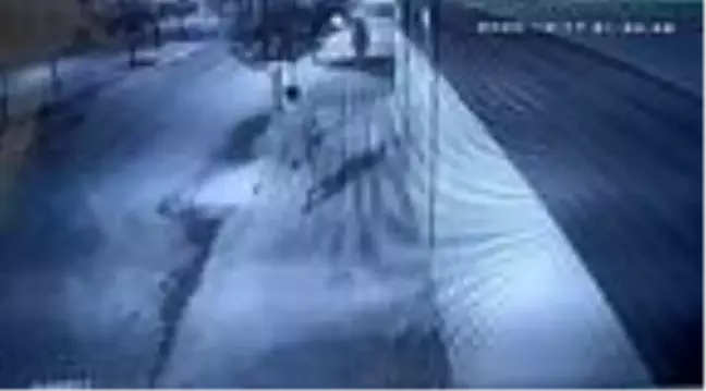 Son dakika haberleri... 17 yaşındaki kıza taciz şüphelisi adliyede