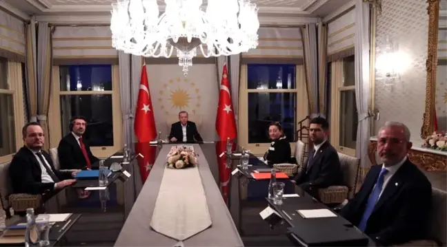 TVF Yönetim Kurulu Toplantısı, Cumhurbaşkanı Erdoğan'ın başkanlığında yapıldı