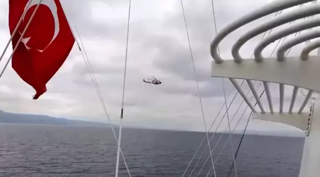 İmralı Adası'nda batan gemideki mürettebatın arama çalışmaları devam ediyor