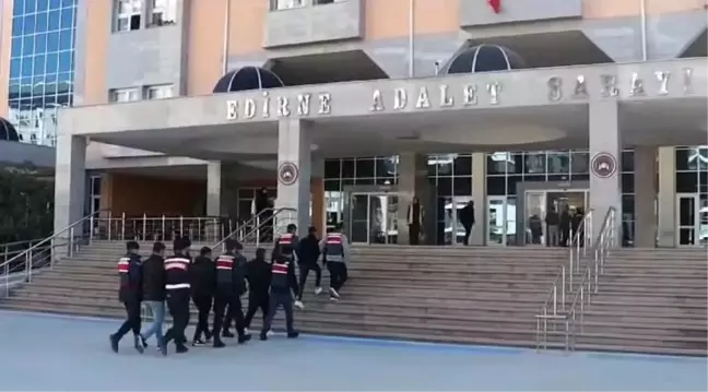 Edirne'de Göçmen Kaçakçılarına Operasyon: 3 Tutuklama