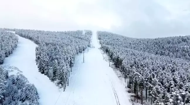 Sarıkamış'ta Mevsimin İlk Karı Düştü