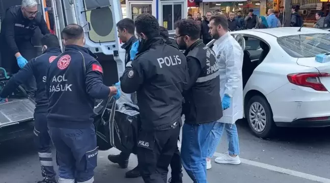 Şişli'de Park Halindeki Otomobilde Ölüm