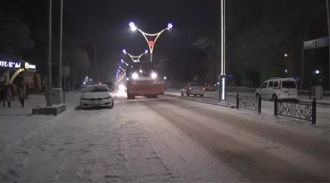 Erzincan Belediyesi'ne Karla Mücadelede Tam Not