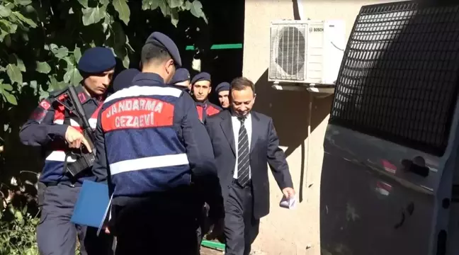 Görevden alınan CHP'li Semih Şahin'in 12 yıla kadar hapis talebiyle yargılandığı davanın ikinci duruşması görüldü