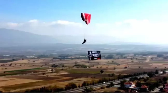 Duyduğu özlemi göklere taşıdı