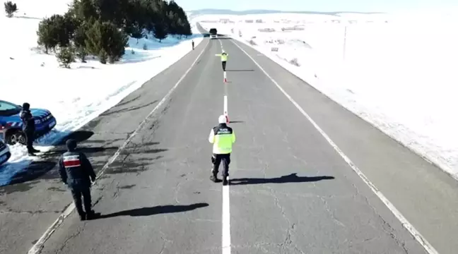 Kars'ta Yolcu Otobüslerine Denetim Artırıldı