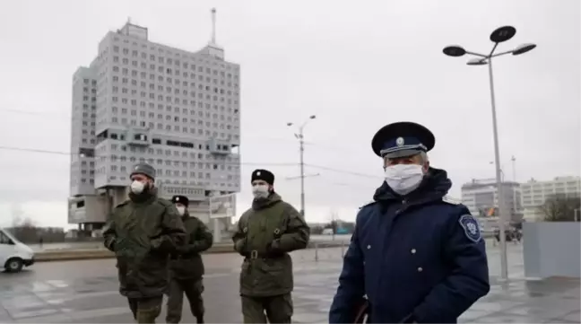 Putin'in ziyareti için alınan güvenlik önlemleri kapsamında öğrenci yurduna ambulans girişi, yemek siparişi yasaklandı