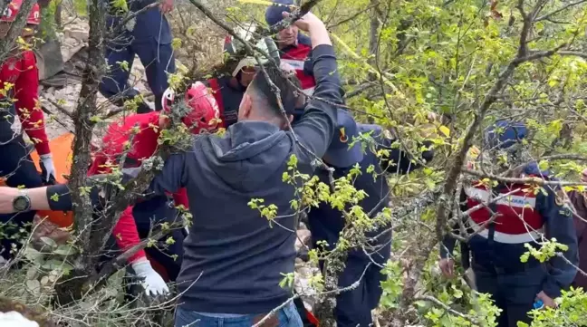 İznik'te Definecilerin Kaçak Kazı Girişimi Suç Üstü Yakalandı