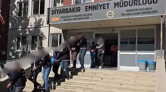 Diyarbakır'da Uyuşturucu Operasyonu: 47 Gözaltı, 29 Tutuklama