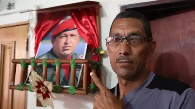 Venezuela'da Chavezciler Maduro'yu Desteklemeyi Sürdürecek Mi?