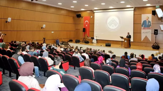 Abdurrahim Karakoç ÇAKÜ'de anıldı