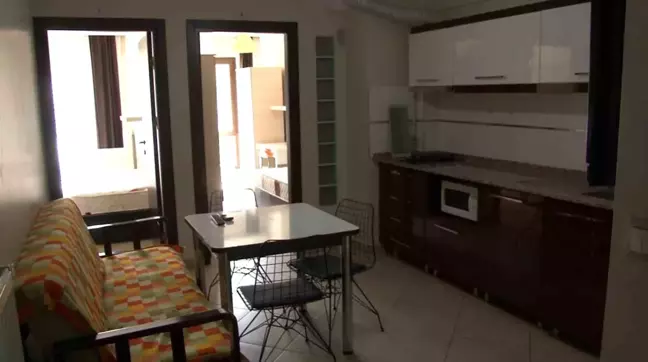 Eskişehir'de Üniversite Öğrencileri Apartlara Gelmedi