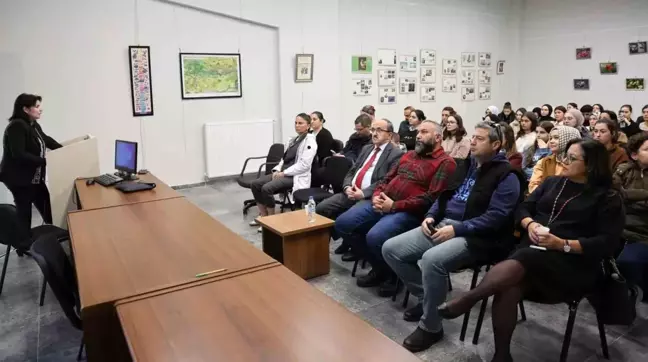 Düzce Üniversitesi'nde Bitkilerin Sağlık Üzerindeki Rolü Konferansı