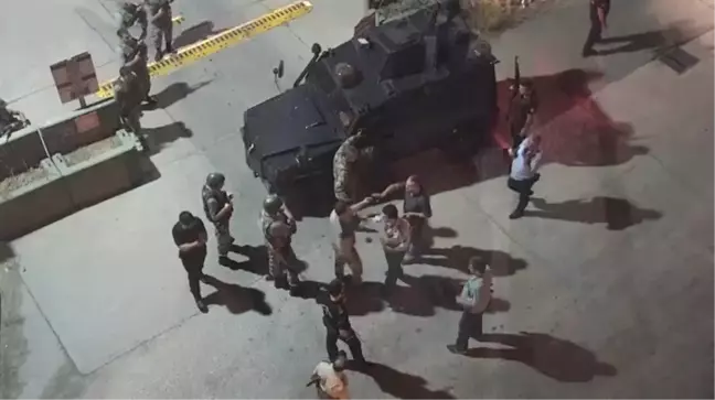 İncirlik'te Kameraya Yansıyan Cuntacılar Darbenin Başarısı İçin Çalışmış